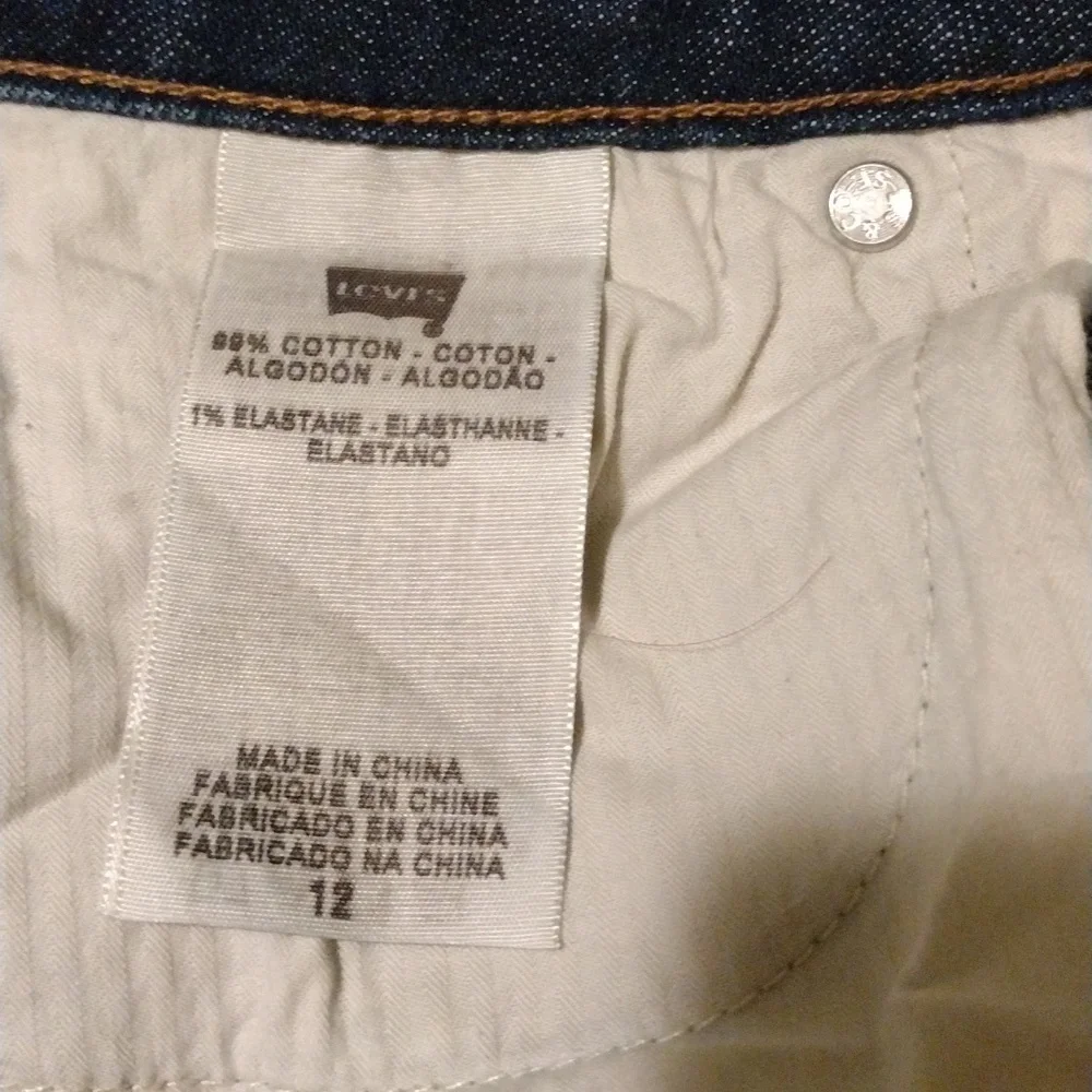 Levi's Bold Curve Boot cut jeans Size 12 - Picture 3 of 4